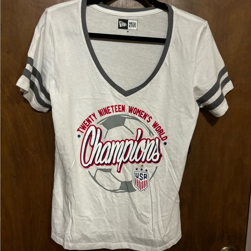 NWT New Era USA Women’s Soccer World Cup Champions T-Shirt Women’s Size Medium